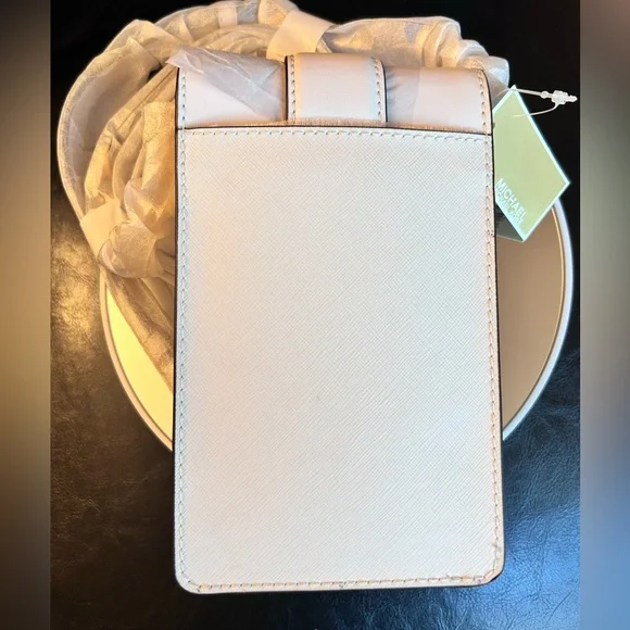 Michael Kors Carmen Crossbody Bag NWT - Picture 7 of 15